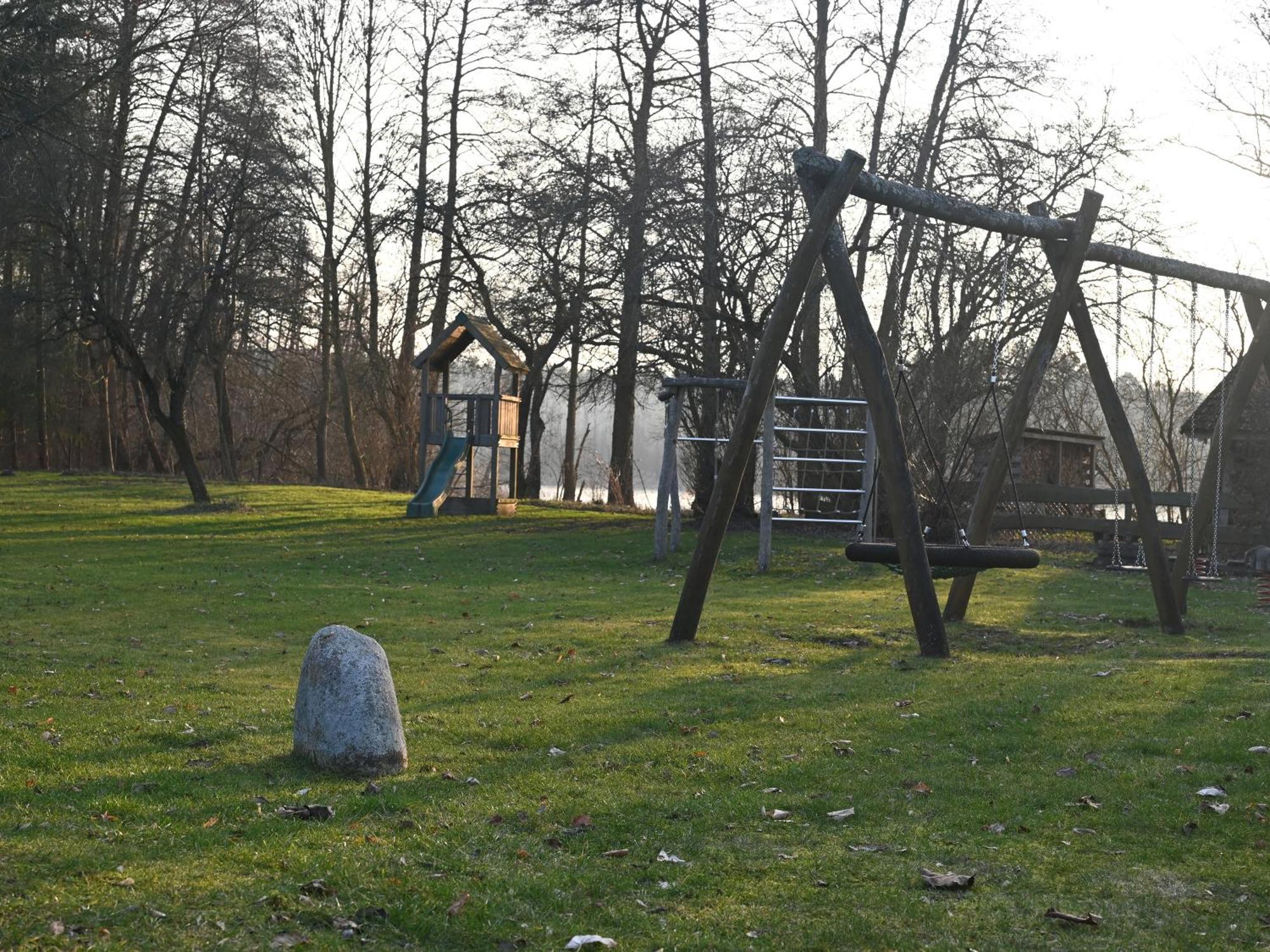 לישן Ferienhaus-Park Brennickenswerder מראה חיצוני תמונה